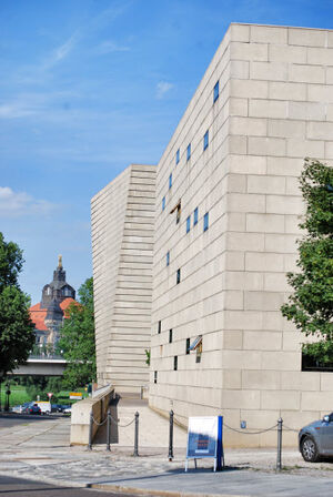 Unser Foto zeigt die Synagoge in Dresden als Architekturbeispiel. Foto: Denis Lawrenz